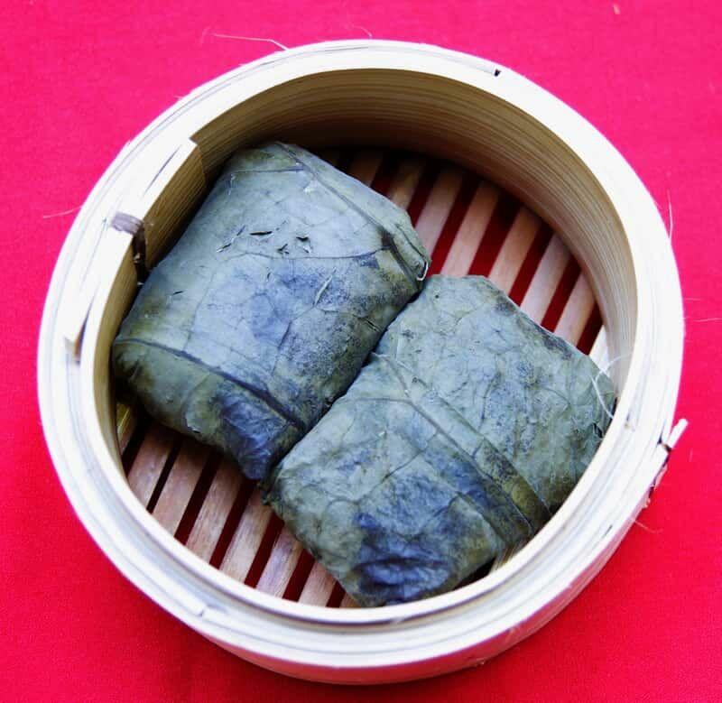 Sticky Rice wite Pork and Chicken(2PCS)
